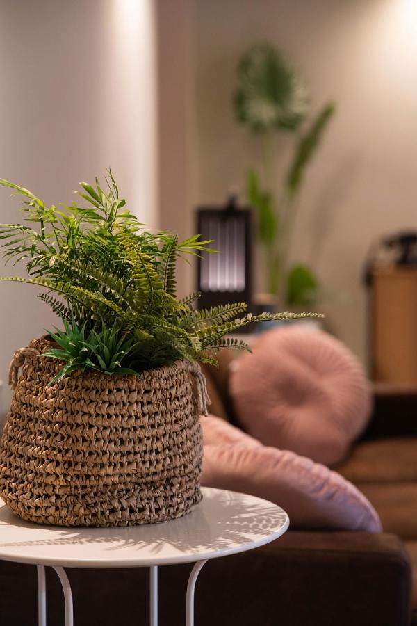 Bohouse Roma Apartment Bagian luar foto